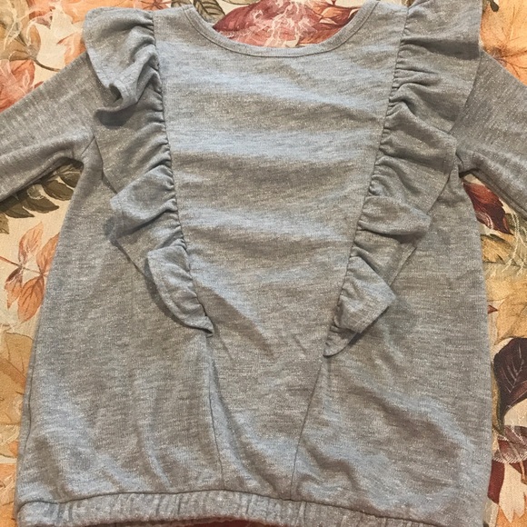 Cat & Jack long sleeved ruffle sweater shirt - Picture 7 of 7